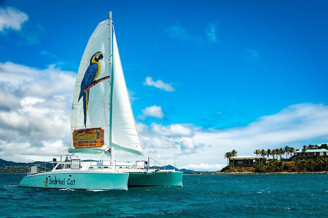 Champagne Sunset Sail from Margaritaville - Food on board: heavy hors d’oeuvres, five-course energy, or just snacks?