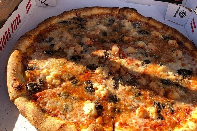 Christmas Cove and Pizza Pi Happy Hour Sail Tour - Why This Red Hook–to–Christmas Cove Sail Works