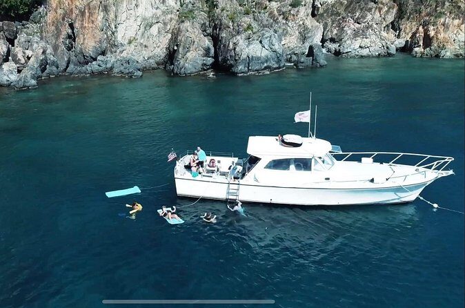 Circle the Island of St. John | Lunch stop at Lime Out (Taco Boat) - Johnny Lime and Lime Out lunch: the signature floating taco bar add-on