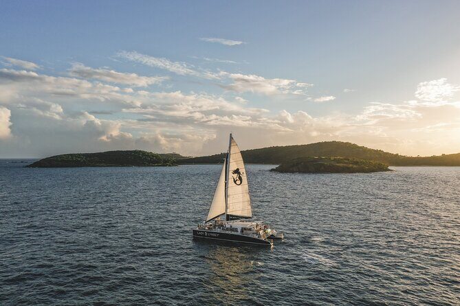 Days End Sunset Sail Open Bar & Hors D'oeuvres STT Ritz-Carlton - Boat comfort tips: seat space, standing time, and windy decks