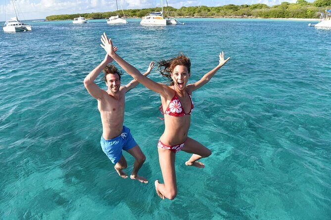Full or Half Day Private Power Catamaran- USVI Beach and Snorkel - The route: what your 7-hour day typically includes