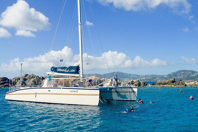 Sail Away on your Private 55-foot Catamaran Charter - Key points to know before you go