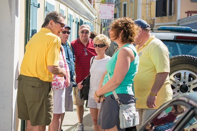 St Thomas Food Tasting and Cultural Walking Tour - The street-food flavors: what you’ll actually taste
